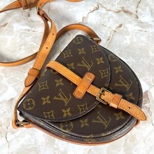 Authentic Louis Vuitton Chantilly PM
